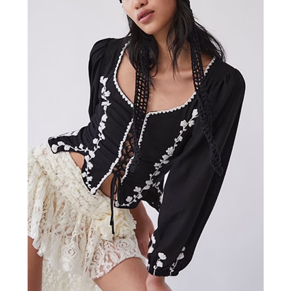 TACH Titania Hand Embroidered Corset Blouse